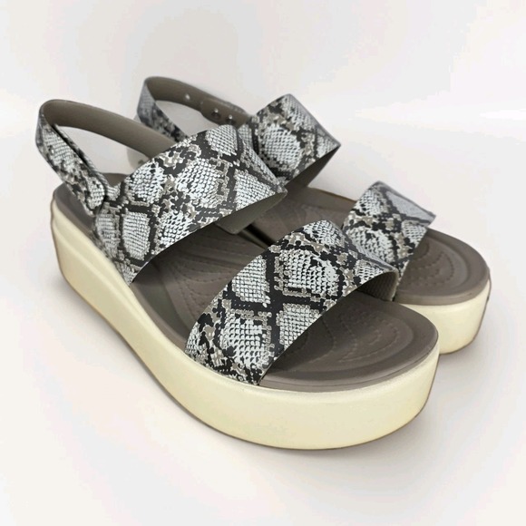 CROCS Shoes - Crocs Brooklyn SNAKE Low Wedge Platform Sandal Womens size Beige Minimalist